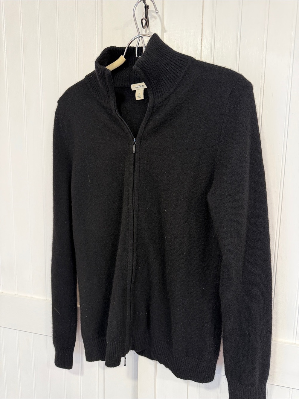L.L. Bean 100% cashmere, Black Full-Zip Rib Collar Sweater size M